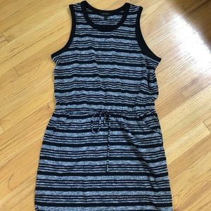 Banana Republic women’s sleeveless dress